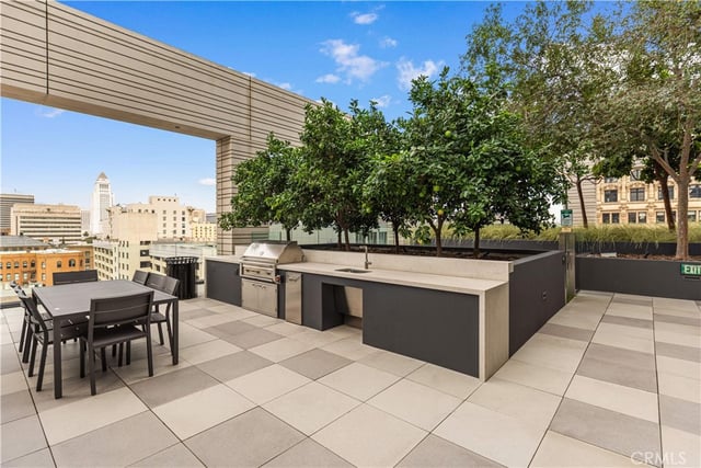 400 S Broadway 1607, Los Angeles, CA 90013 — photo 45 of 65