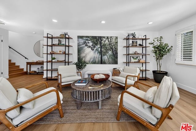 10765 Wrightwood Lane, Los Angeles, CA 91604 — photo 9 of 71