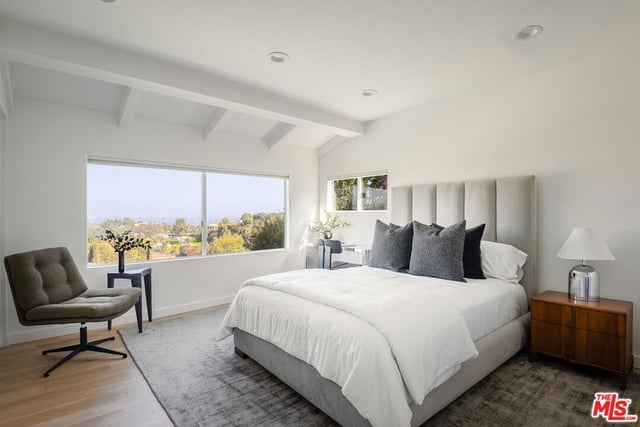 3109 Dona Susana Drive, Studio City, CA 91604 — photo 22 of 37