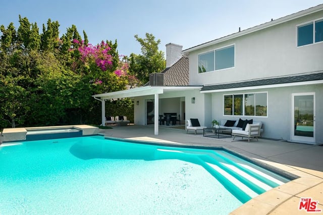 3109 Dona Susana Drive, Studio City, CA 91604 — photo 26 of 37