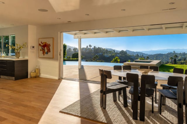 3109 Dona Susana Drive, Studio City, CA 91604 — photo 3 of 37
