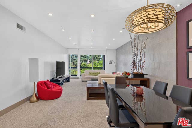 324 N Palm Drive 404, Beverly Hills, CA 90210 — photo 11 of 41