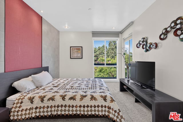 324 N Palm Drive 404, Beverly Hills, CA 90210 — photo 34 of 41