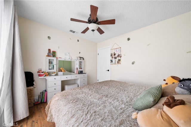 26173 Abdale, Newhall, CA 91321 — photo 36 of 70