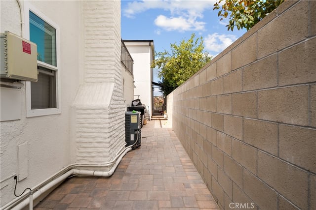 26173 Abdale, Newhall, CA 91321 — photo 51 of 70