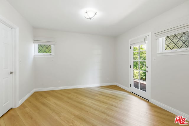 15946 Woodvale Road, Los Angeles, CA 91436 — photo 37 of 49