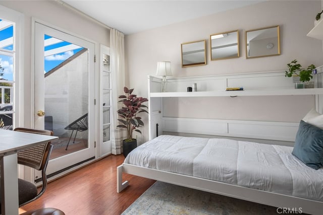 10365 Almayo Avenue 6, Los Angeles, CA 90064 — photo 10 of 27