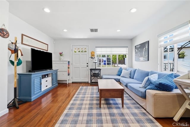 16775 Sierra Highway, Canyon Country, CA 91351 — photo 3 of 24