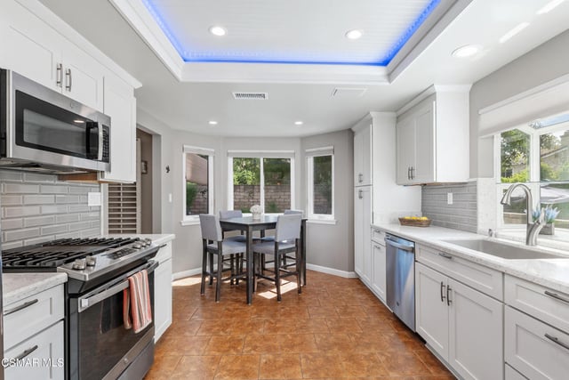 30130 Leticia Court, Agoura Hills, CA 91301 — photo 5 of 37