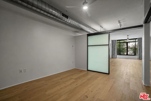 1111 S Grand Avenue 607, Los Angeles, CA 90015 — photo 16 of 31