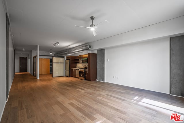 1111 S Grand Avenue 607, Los Angeles, CA 90015 — photo 23 of 31