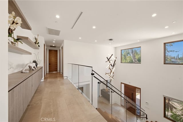 23262 Gonzales Drive, Woodland Hills, CA 91367 — photo 39 of 75