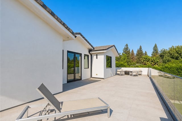 23262 Gonzales Drive, Woodland Hills, CA 91367 — photo 52 of 75