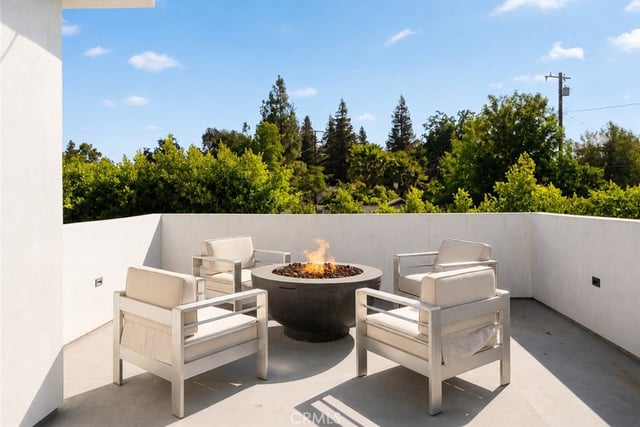 23262 Gonzales Drive, Woodland Hills, CA 91367 — photo 53 of 75