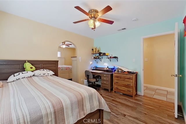 7827 Louise, Northridge, CA 91325 — photo 14 of 25