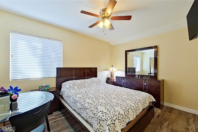 7827 Louise, Northridge, CA 91325 — photo 18 of 25