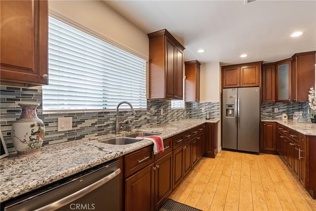 5330 Huntington S, Los Angeles, CA 90032 — photo 11 of 33