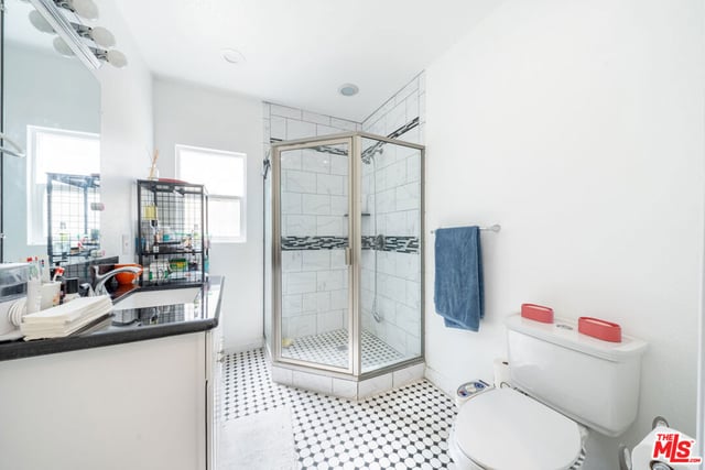 804 W 55th Street, Los Angeles, CA 90037 — photo 14 of 25