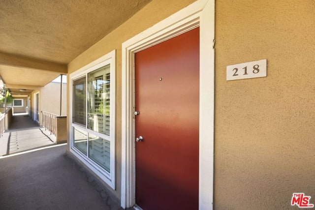 970 Palm Avenue 218, West Hollywood, CA 90069 — photo 23 of 24