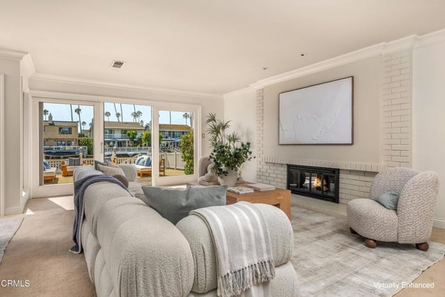 3025 Seahorse Avenue, Ventura, CA 93001 — photo 6 of 52