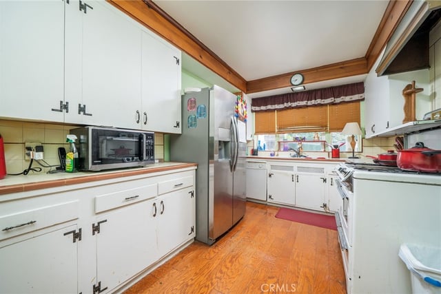 6710 Calhoun, Van Nuys, CA 91405 — photo 12 of 59