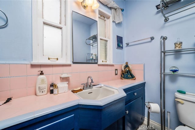 6710 Calhoun, Van Nuys, CA 91405 — photo 24 of 59