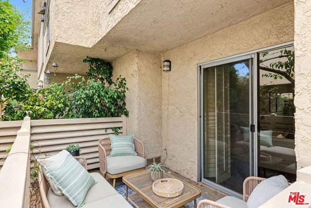 2016 Euclid Street 13, Santa Monica, CA 90405 — photo 7 of 31