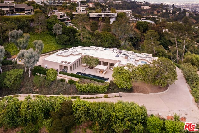1016 N Hillcrest Road, Beverly Hills, CA 90210 — photo 9 of 44