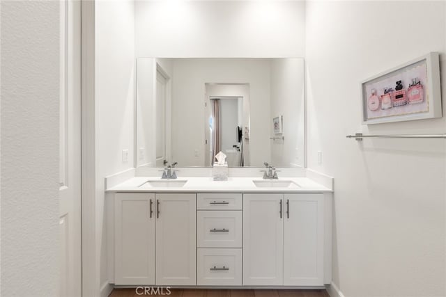 17833 Cirrus Drive, Canyon Country, CA 91350 — photo 29 of 53