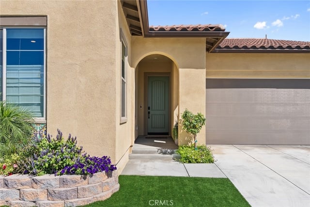 17833 Cirrus Drive, Canyon Country, CA 91350 — photo 4 of 53