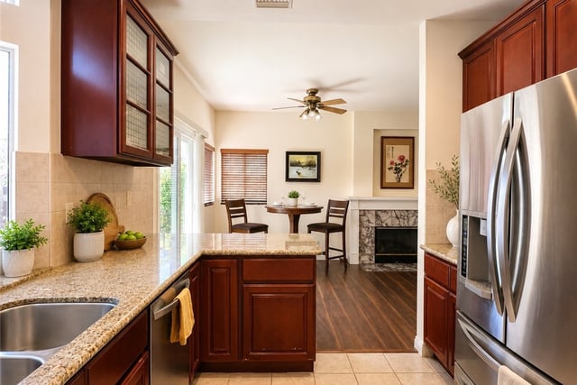 430 W Walnut, Monrovia, CA 91016 — photo 9 of 30