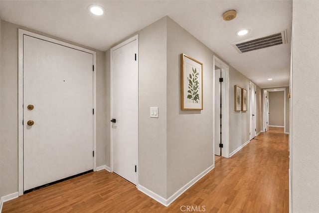 1304 Stanley 10, Glendale, CA 91206 — photo 4 of 16