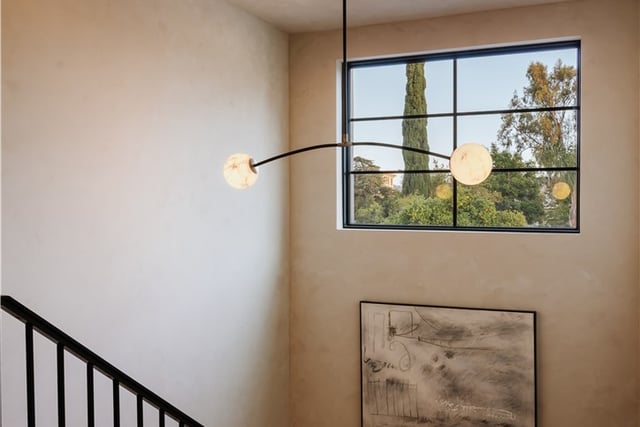 4926 Nagle Avenue, Sherman Oaks, CA 91423 — photo 23 of 45