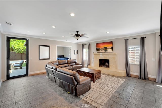 2916 Charlemagne Avenue, Long Beach, CA 90815 — photo 18 of 24