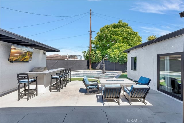 2916 Charlemagne Avenue, Long Beach, CA 90815 — photo 19 of 24