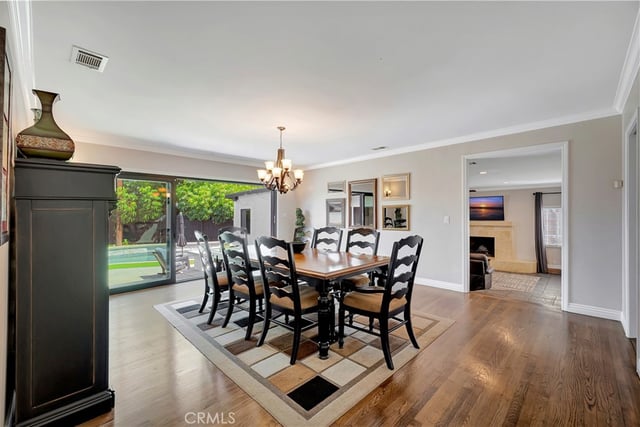 2916 Charlemagne Avenue, Long Beach, CA 90815 — photo 4 of 24