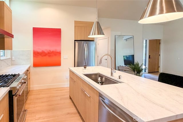 1701 N Oxford, Pasadena, CA 91104 — photo 17 of 65