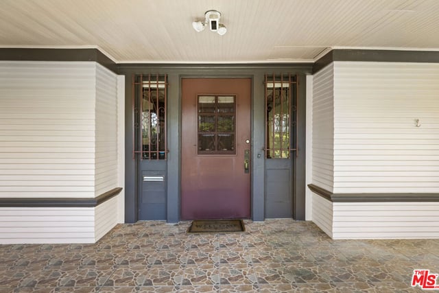 1825 S Oxford Avenue, Los Angeles, CA 90006 — photo 9 of 44