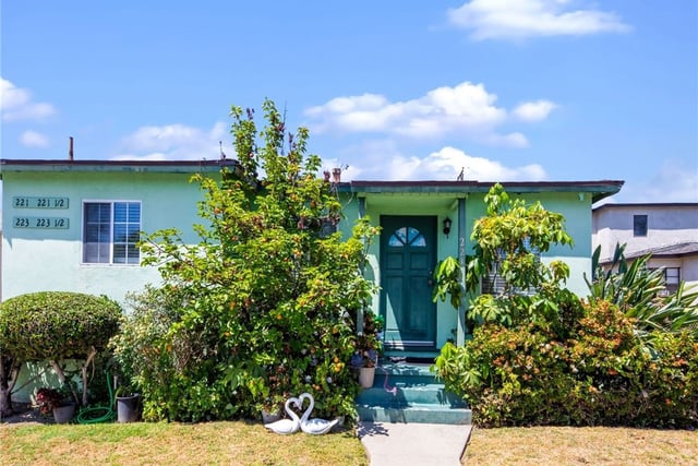221 S Bushnell Avenue, Alhambra, CA 91801 — photo 9 of 41