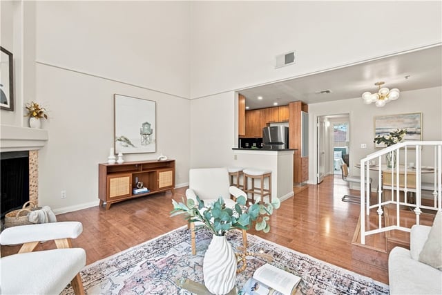 7033 La Tijera, Los Angeles, CA 90045 — photo 10 of 30