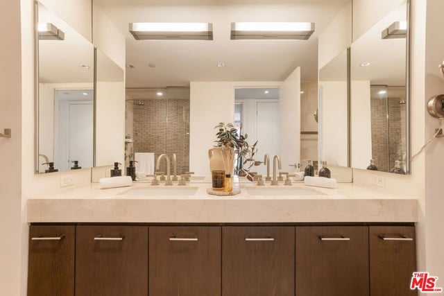 1755 Ocean Avenue 412, Santa Monica, CA 90401 — photo 15 of 32