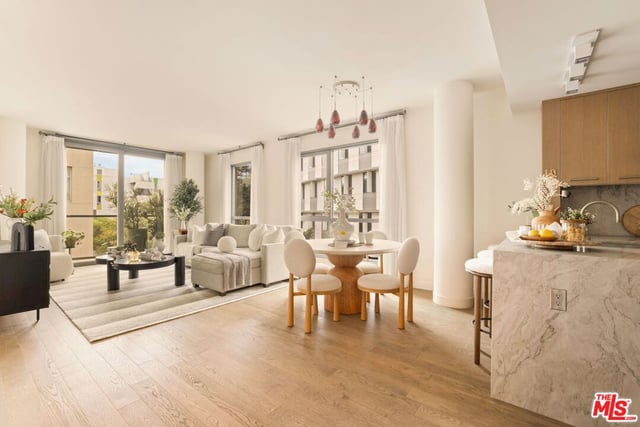 1755 Ocean Avenue 412, Santa Monica, CA 90401 — photo 4 of 32