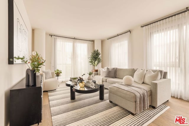 1755 Ocean Avenue 412, Santa Monica, CA 90401 — photo 7 of 32