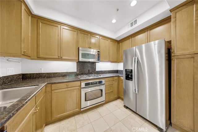 128 N Oak Knoll 111, Pasadena, CA 91101 — photo 28 of 52