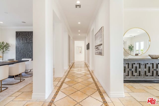 4131 Prado De Los Caballos, Calabasas, CA 91302 — photo 6 of 32