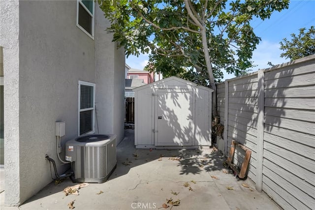237 Orleans, Long Beach, CA 90805 — photo 41 of 42