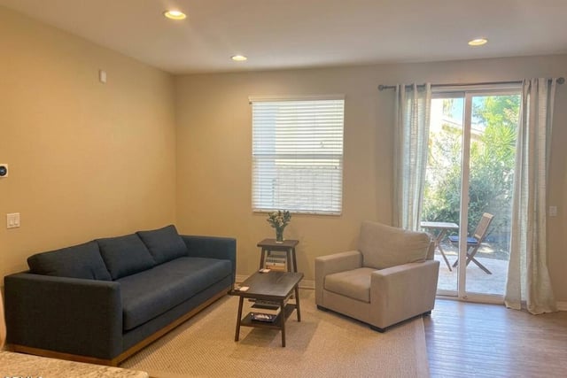 388 Village Commons Boulevard, Camarillo, CA 93012 — photo 8 of 25