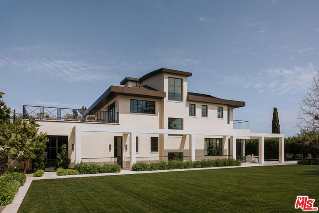 721 N Bonhill Road, Los Angeles, CA 90049 — photo 14 of 32