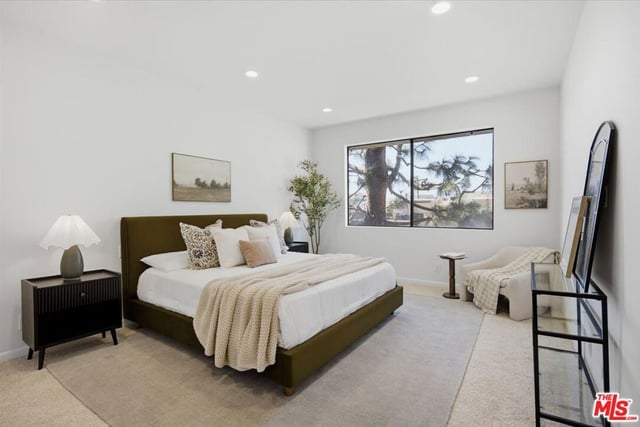 1271 Granville Avenue 402, Los Angeles, CA 90025 — photo 15 of 58
