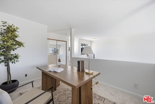 1271 Granville Avenue 402, Los Angeles, CA 90025 — photo 24 of 58